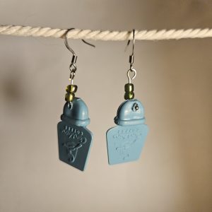 Drink stopper earrings